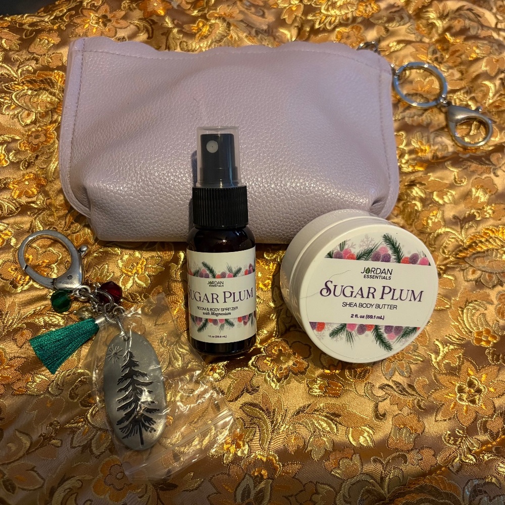 🍬 Sugar Plum Gift Set w/ Peace Love Joy Zipper Bag | Spray, Shea Butter